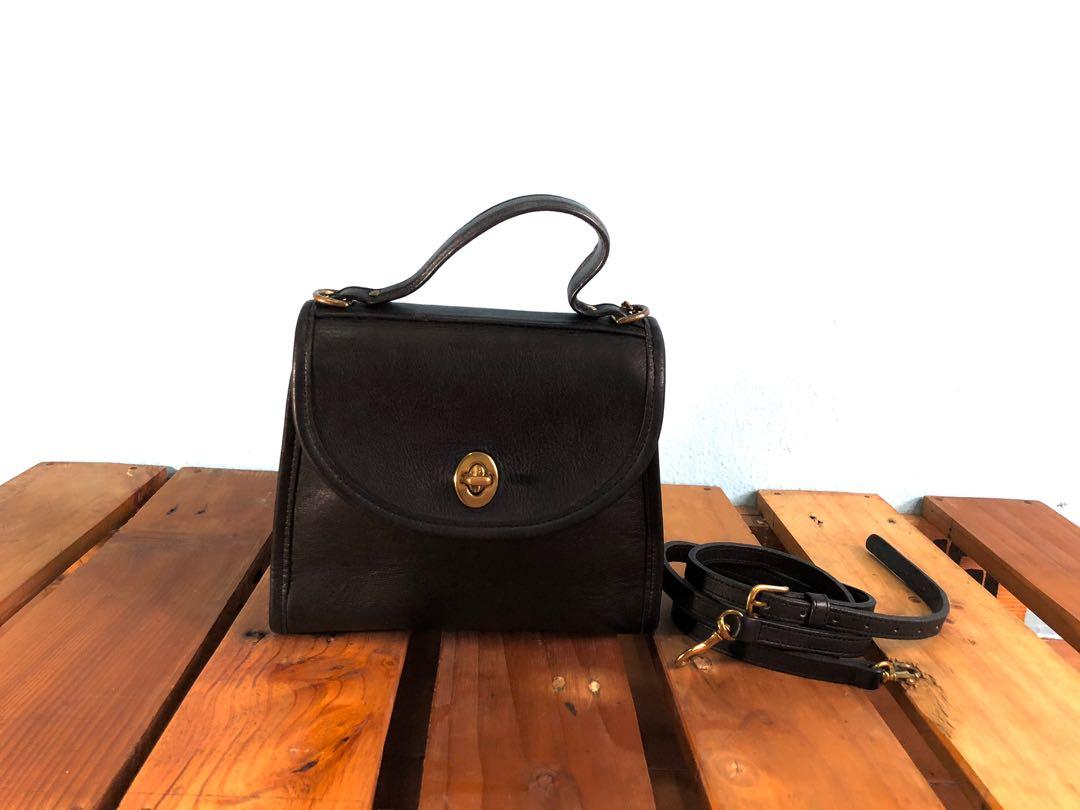 Vintage Coach Regina