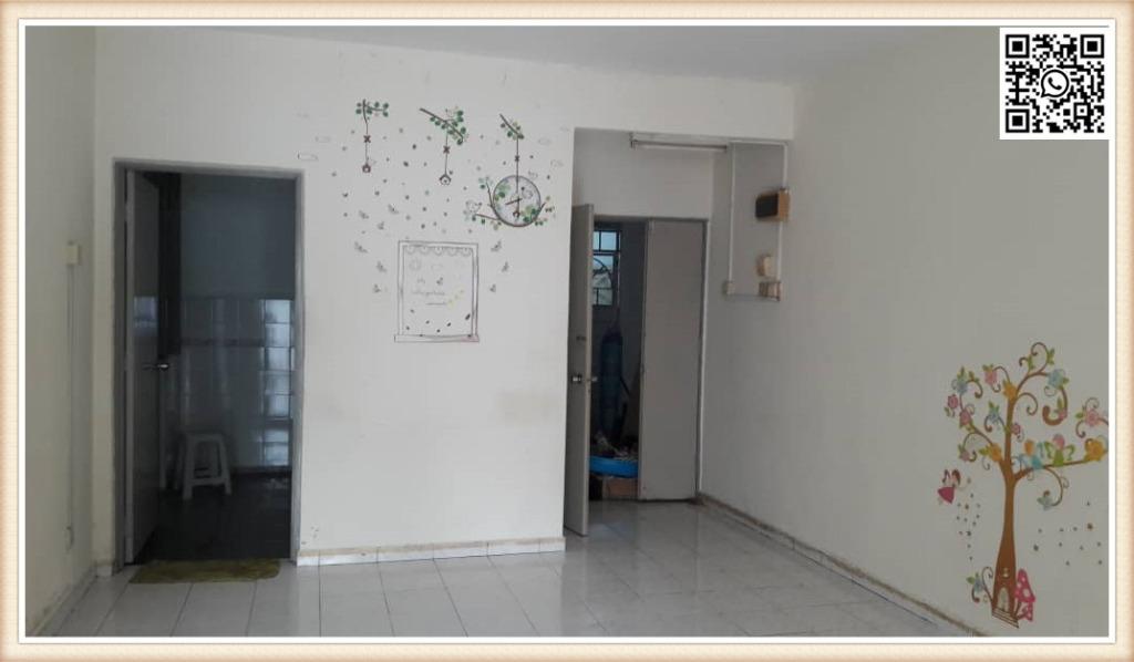 Rent Petaling Jaya Apartment Ground Floor Landed House Feel Walking Distance To Lembah Subang Lrt Kelana Jaya Line Property Rentals On Carousell