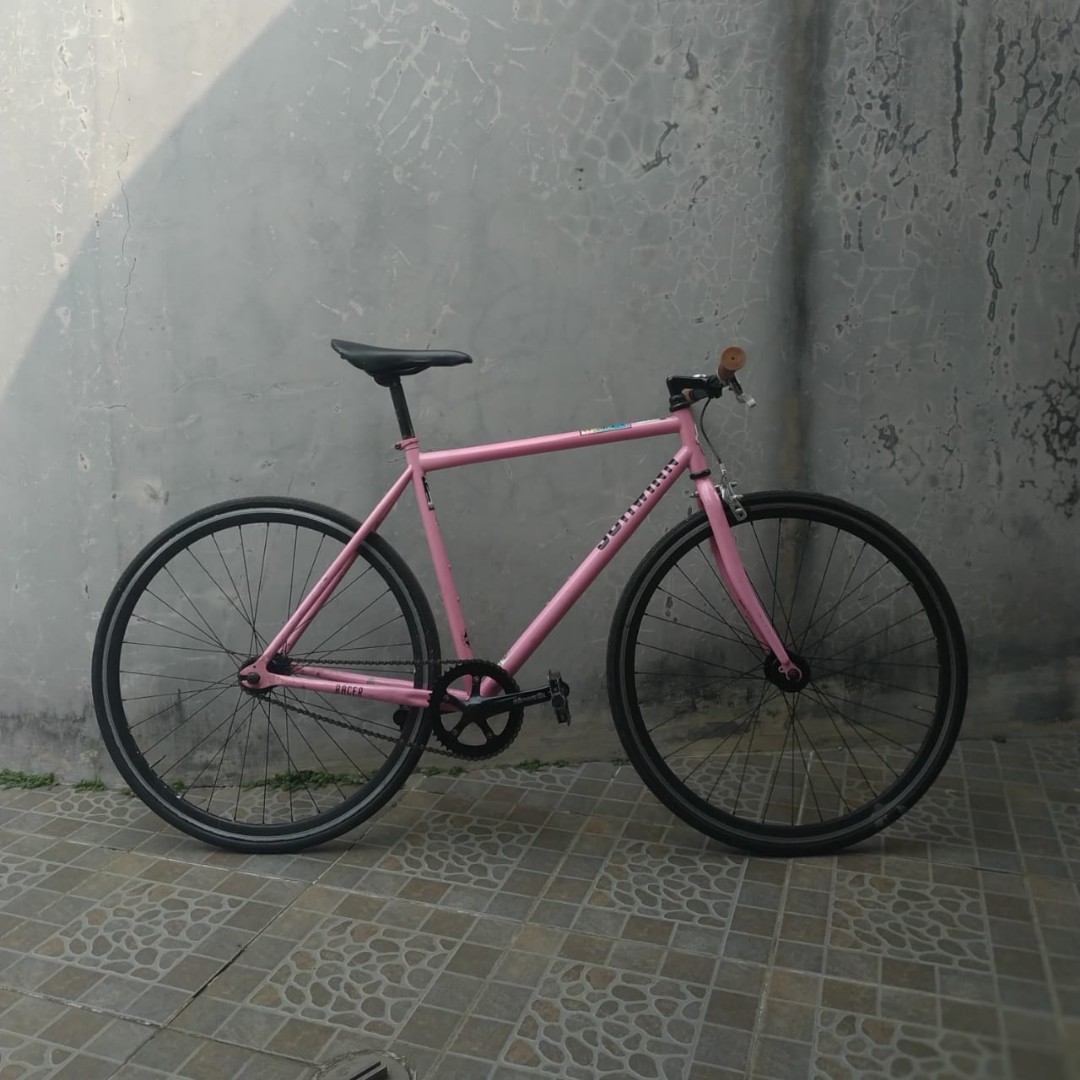 Sepeda deals fixie schwinn