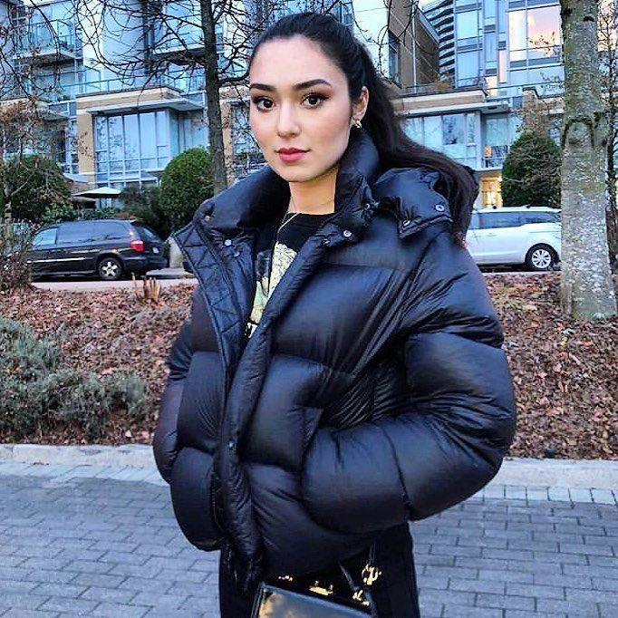 Aritzia The Mega Puff in S Women s Fashion Clothes on Carousell