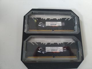 （分類：）位於 。 由 maverickhk 提交（商品編號 1048082300，圖片 1）。簡介： 。