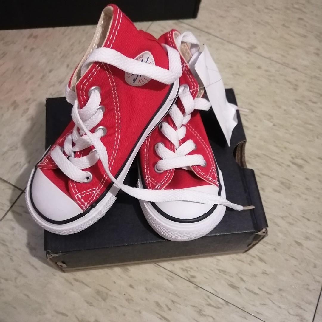 baby converse 1 year old