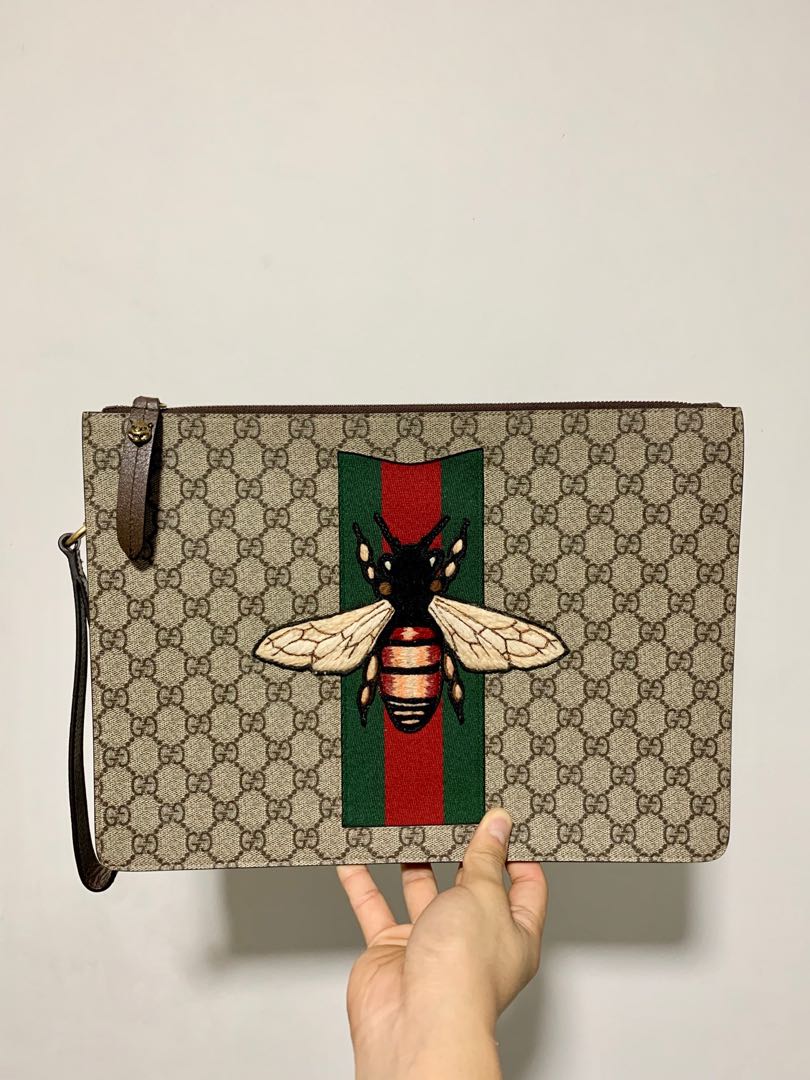 Gucci bee clutch bag sales