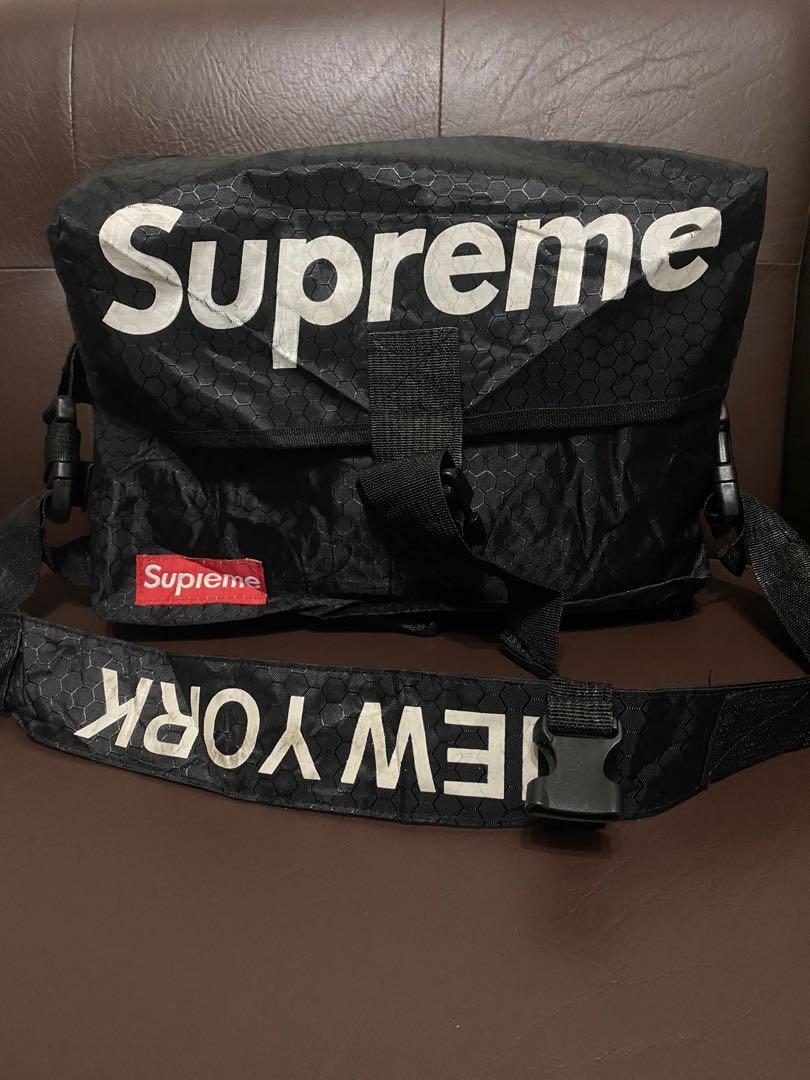 Supreme sale body bag
