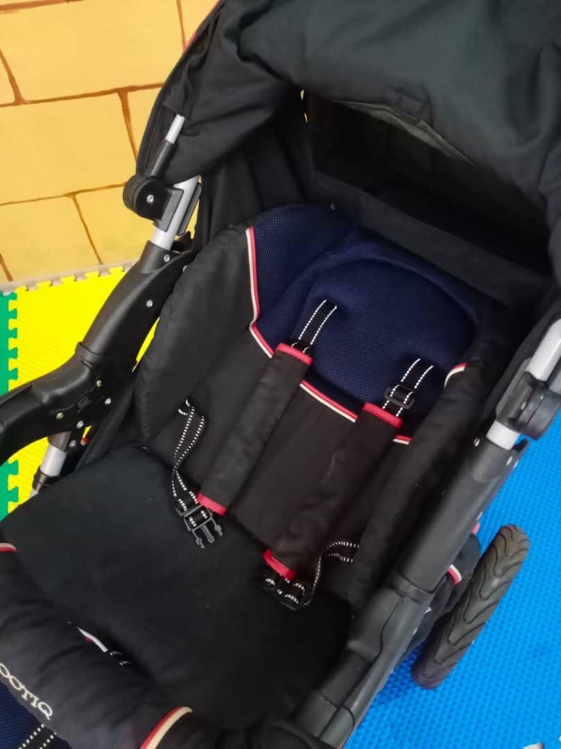 Bootiq pram store