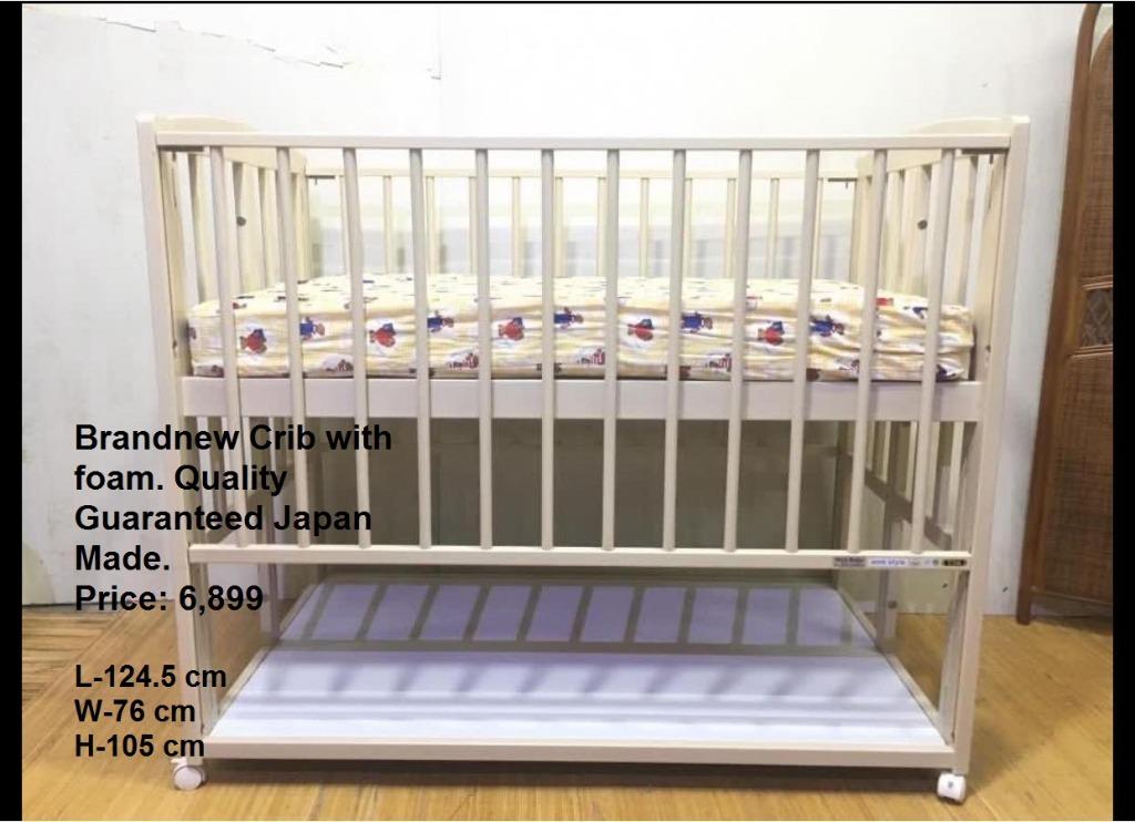 Brandnew crib from Japan 1010 142