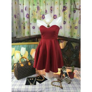 (Category: ) located in . Submitted by closet_rewind (Listing ID 1048150362, Image 1). Description: .