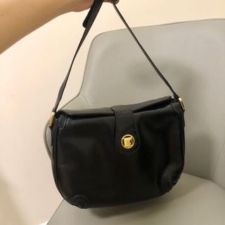 （分類：）位於 。 由 brb.vintage 提交（商品編號 1048077140，圖片 1）。簡介： 。