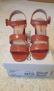 dorothy perkins red heels