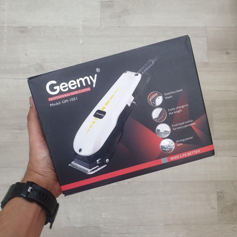 Geemy Professional Hair Clipper Gm 1021 Health Beauty Men S Grooming On Carousell