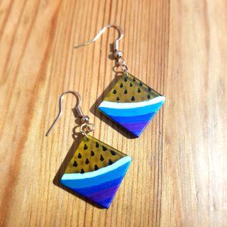 (Category: ) located in . Submitted by craftomaniac (Listing ID 1048162846, Image 1). Description: .