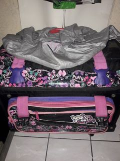 (Category: ) located in . Submitted by shopaholics.31 (Listing ID 1048066331, Image 1). Description: .