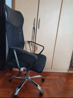 (Category: ) located in . Submitted by le_chat (Listing ID 1048105206, Image 1). Description: .