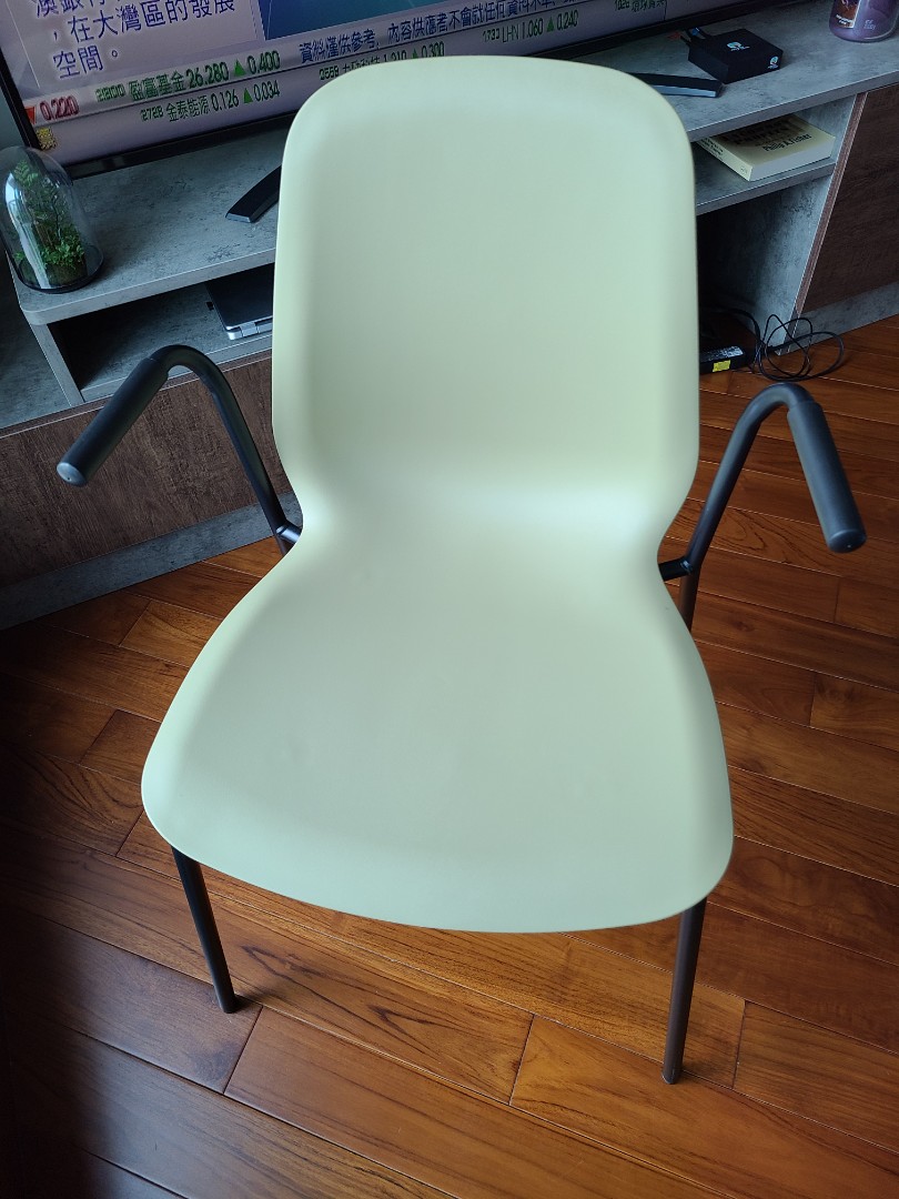 IKEA Leifarne Dietmar Chair with armrests light olive green black