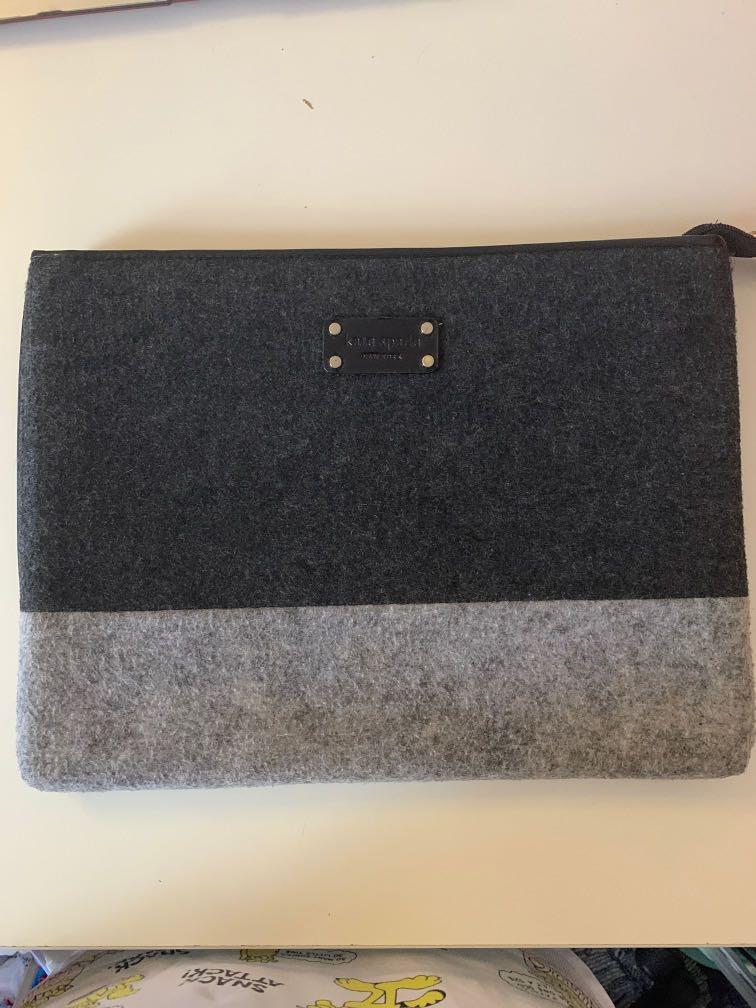 kate spade 15.6 laptop sleeve