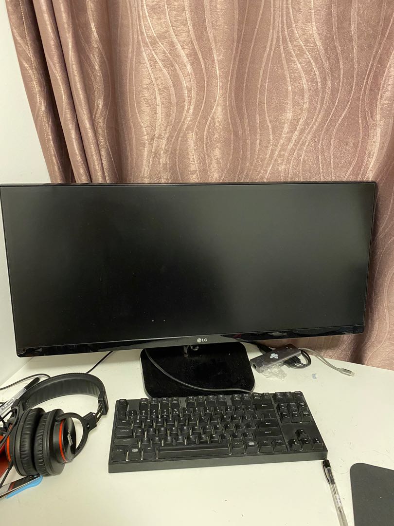 lg-ultrawide-ips-monitor-29-electronics-computers-desktops-on