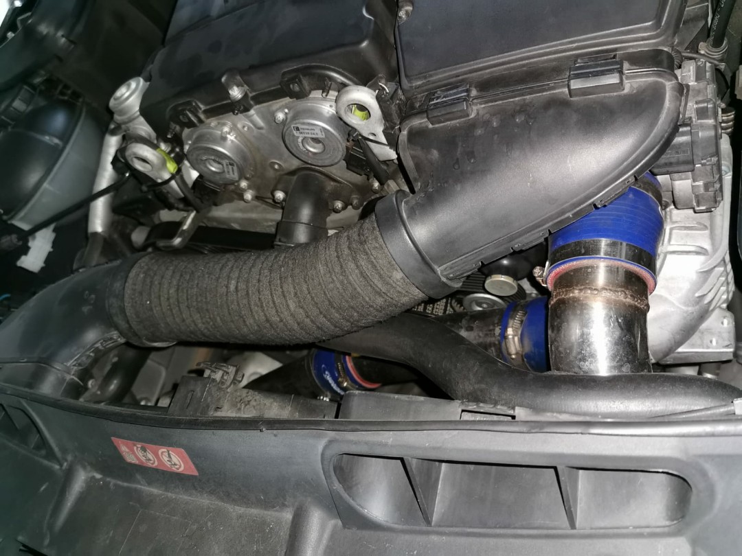 Mercedes w204 intercooler pipe sale