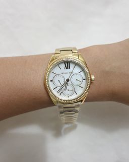 (Category: ) located in . Submitted by cherry00022 (Listing ID 1048126721, Image 1). Description: .