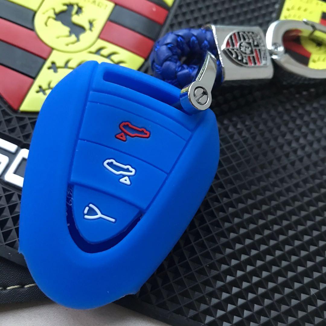 New Porsche key set soft silicone key cover and matching Porsche emblem