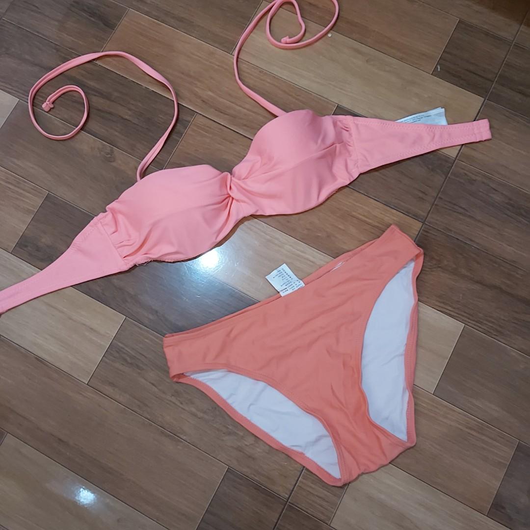 Peach two piece swimsuit (Category: Bikinis & Swimsuits) located in Quezon City. Submitted by cheverloo (Listing ID 1048111982, Image 1). Description: S-M, padded.hooked. underwired. good as new. rfs:declutter. tumaba na.😂 msg me! bpi only! swipe for more ww pics #swimsuit #swimwear #sweldosale #1111 #sale #preloved #bikini #bikinitop #twopiece #onepiece #romper #summerwear.