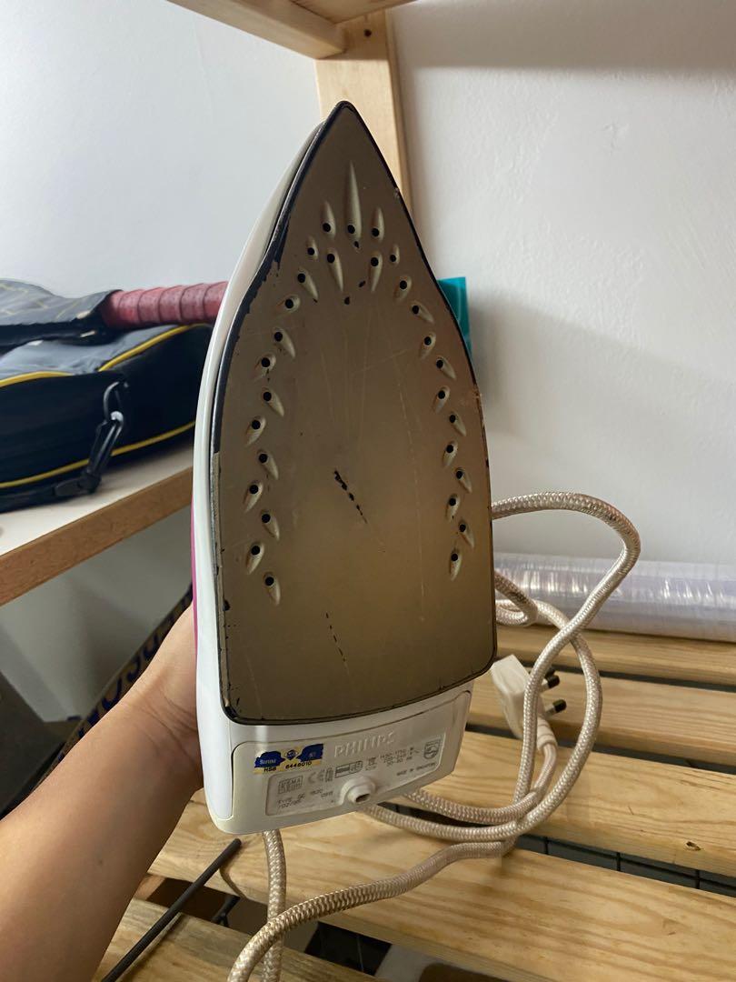 Philips steam Iron, TV & Home Appliances, Kitchen Appliances, Juicers