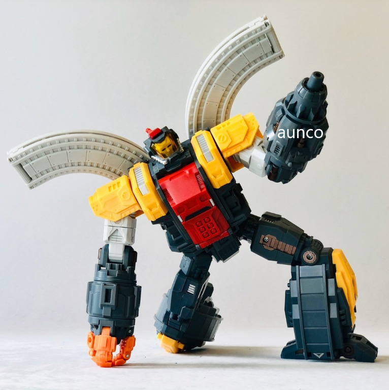 Mech fans discount toys omega supreme