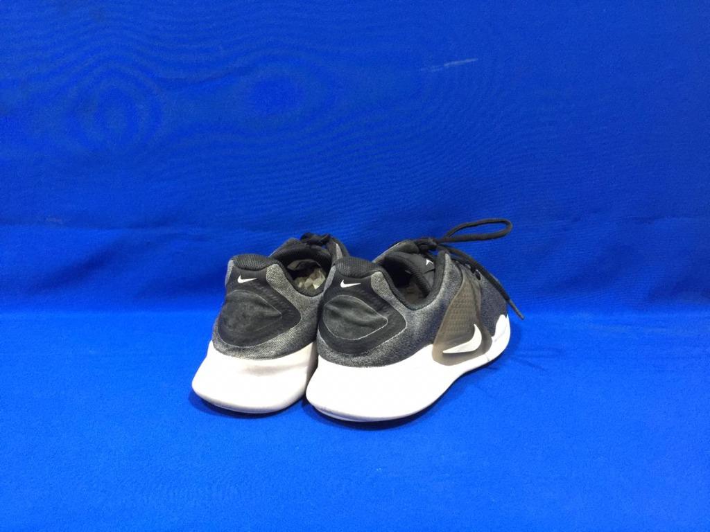 Nike arrowz online dark grey