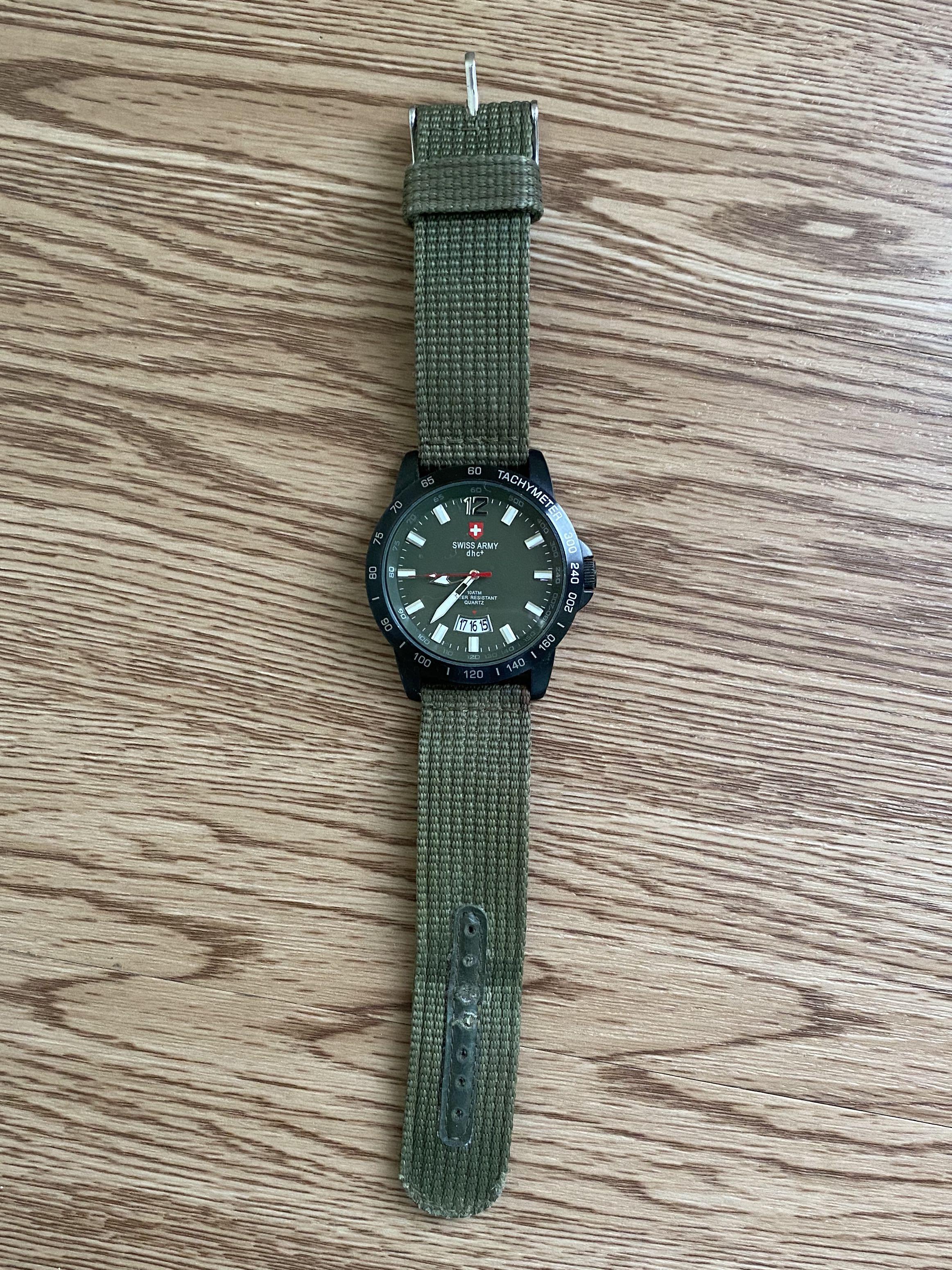 Swiss army jam tangan pria Fesyen Pria Jam Tangan di Carousell