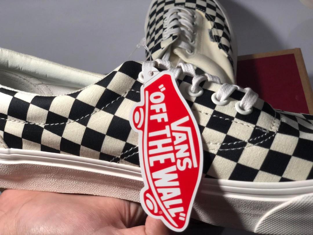 vans era podium