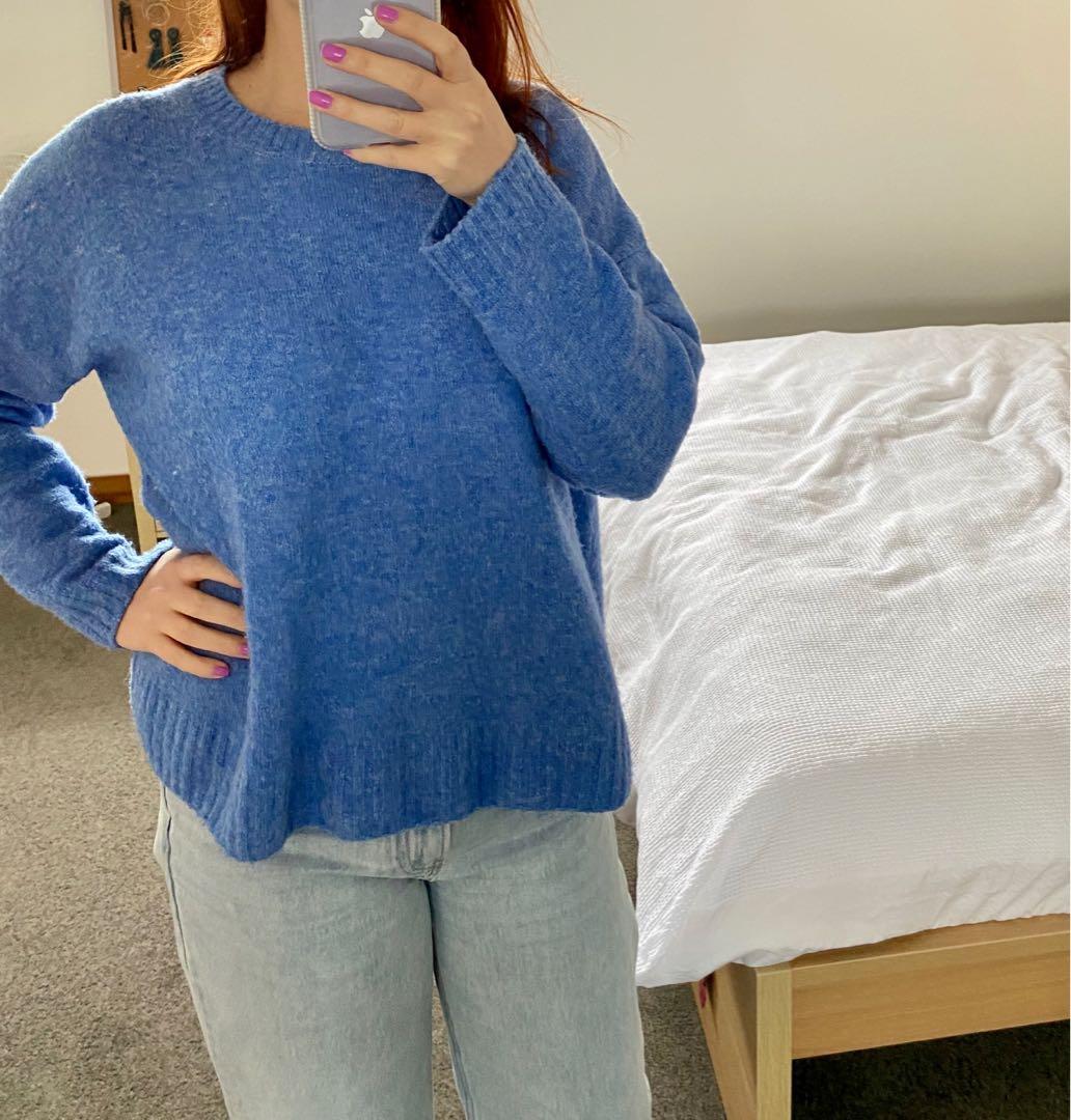 sportsgirl logo jumper