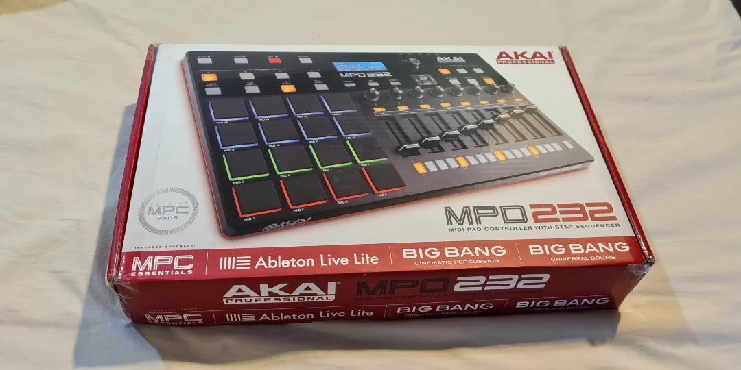 Akai MPD232, Hobbies & Toys, Music & Media, Musical Instruments on