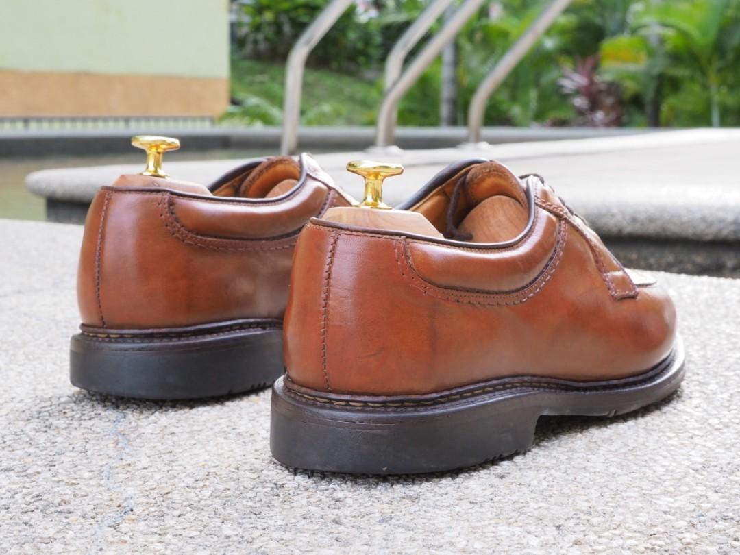 Allen edmonds store split toe blucher