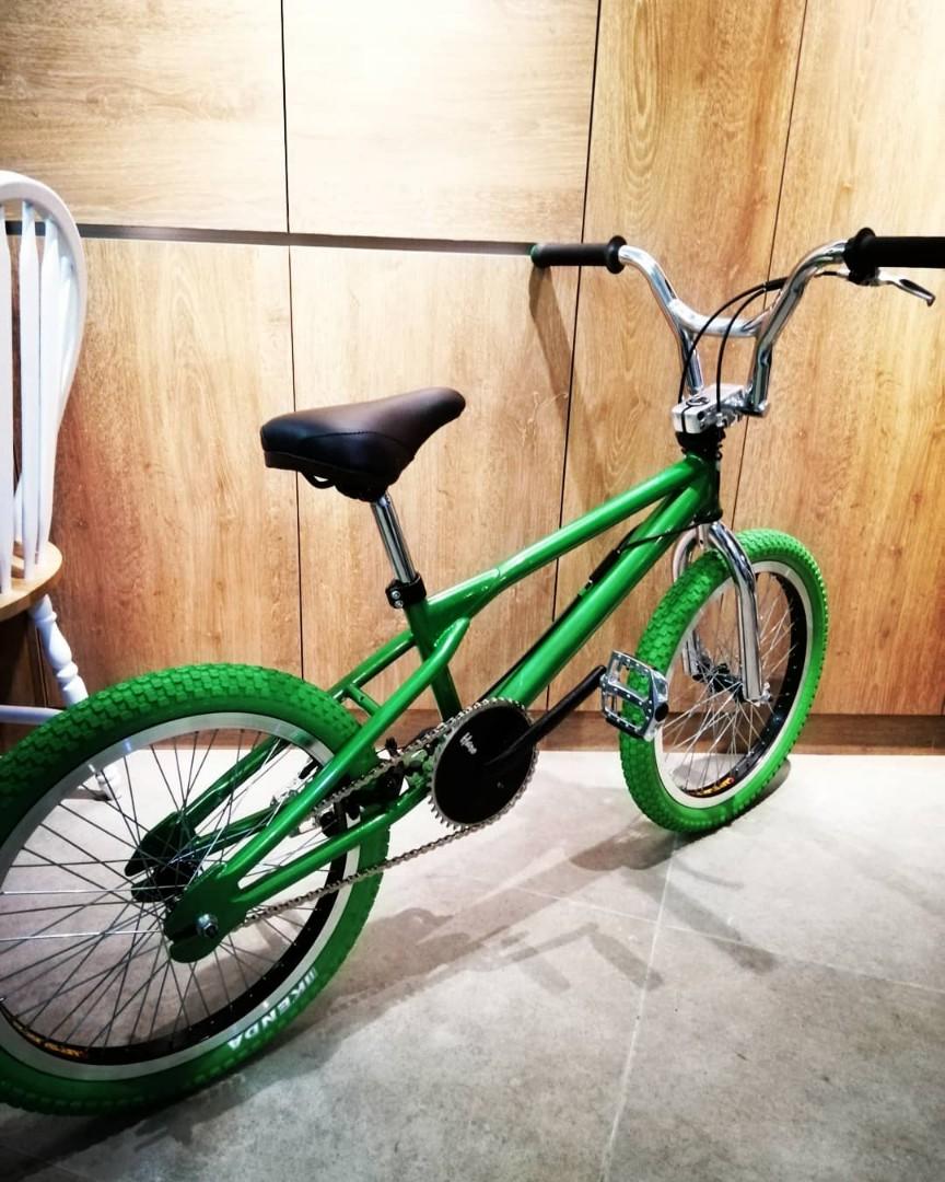 Bmx Haro zippo 2000s new restoration Sports Equipment Bicycles