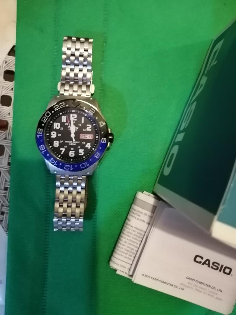 Casio divers batman mod (Category: Men's Watches) located in Quezon City. Submitted by antonitolazo (Listing ID 1048268978, Image 1). Description: !! Authentic!! Price fixed!! CAN ADJUST UPON MEET UP OR PICK UP ACTAUL PHOTO POSTED Casio divers watch 100m Stainless steel Original ceramic bezel Top safire glass Single pile jubilee metal aloy strap Complete with box and orig recipt Other design available 09173828967 qc area.