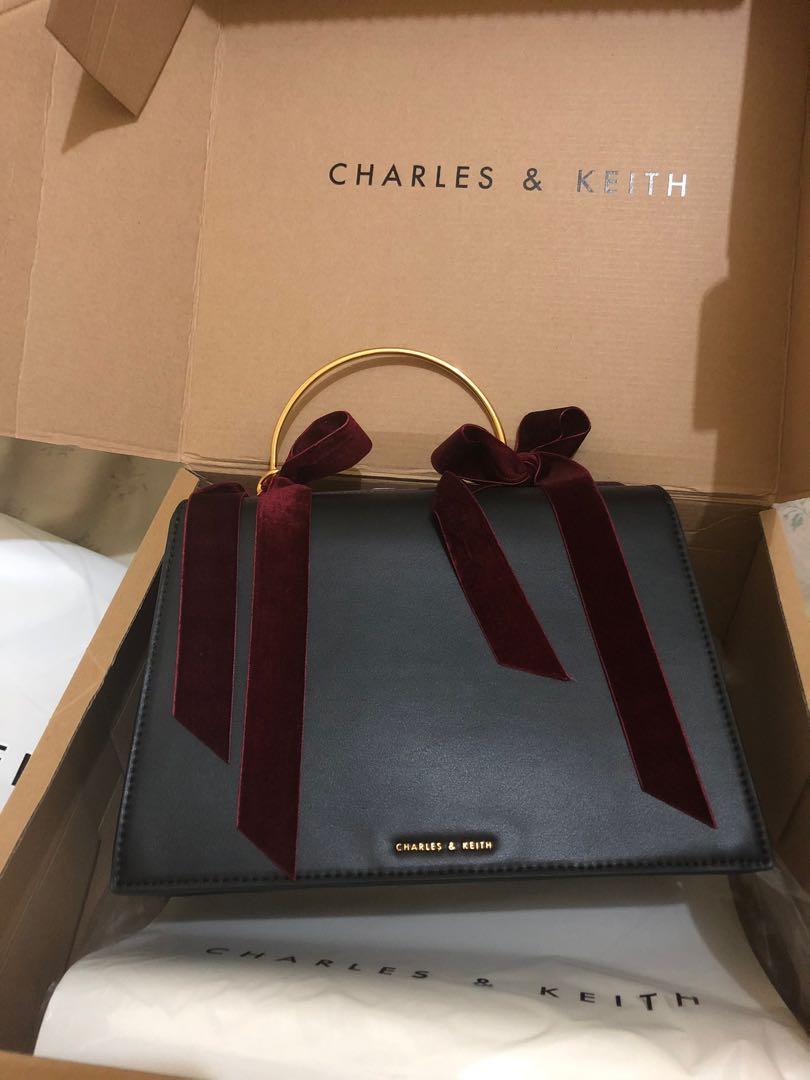 CHARLES AND KEITH VELVET BOW DETAIL HANDBAG