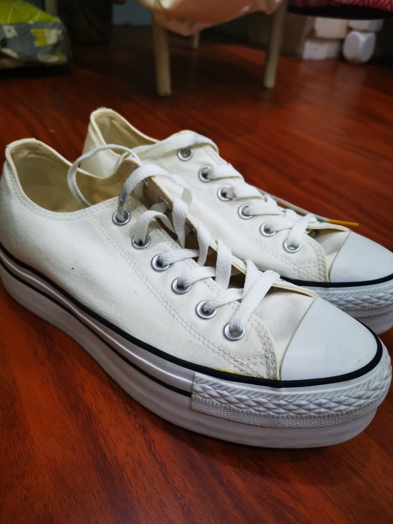 chucks platform