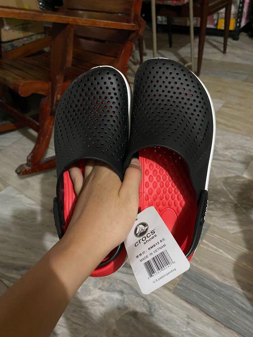 crocs women's size 8 shoes