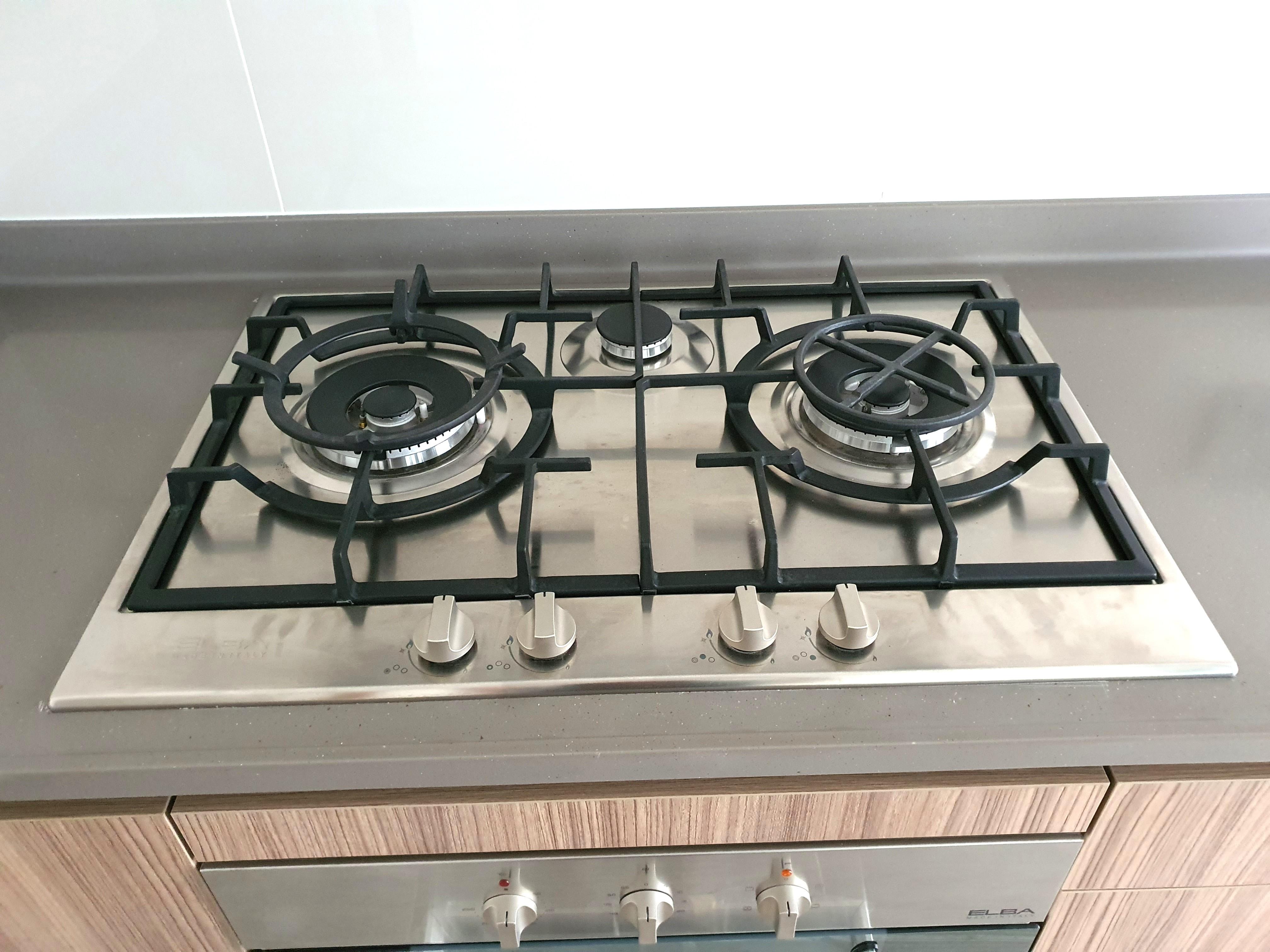 Elba 3 store burner gas stove