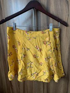 F21 Yellow Printed Mini Skirt