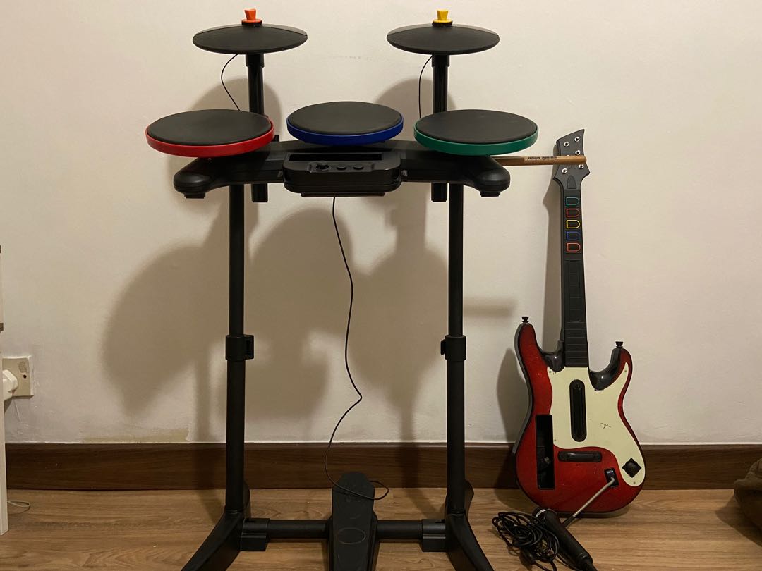 Guitar Hero Drums and USB Mic for Wii Compatible with PC Video