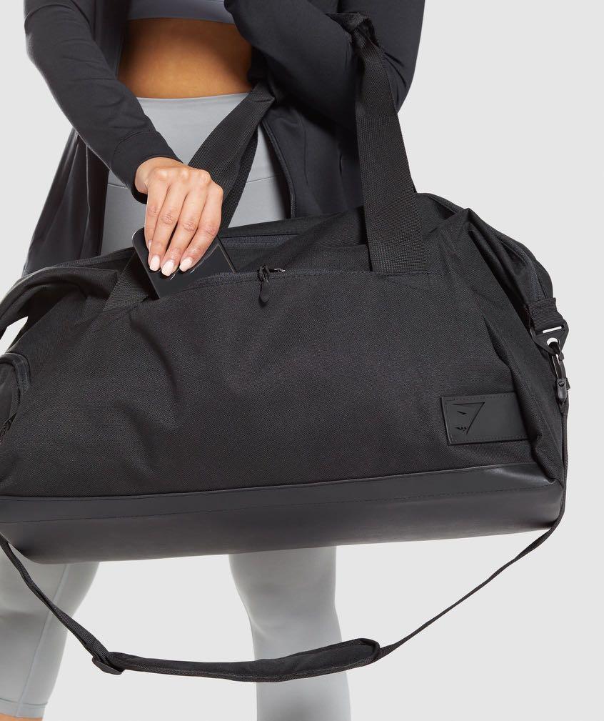 Gymshark la store mont holdall