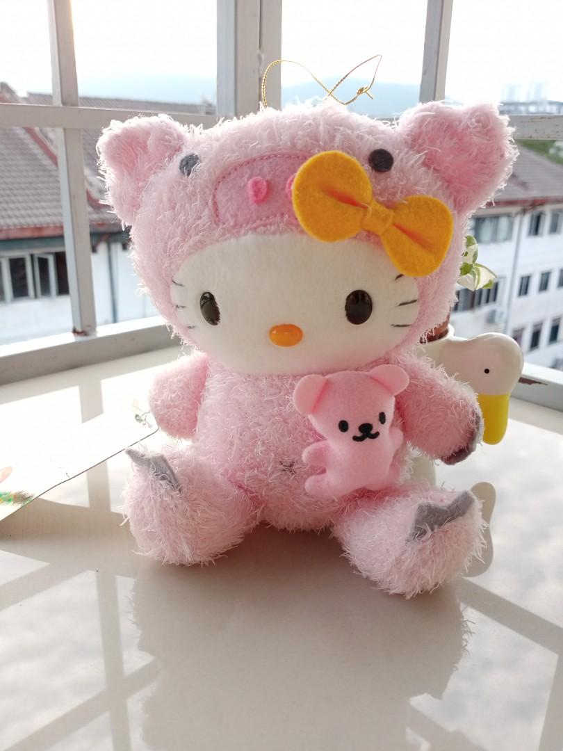 hello kitty pig plush