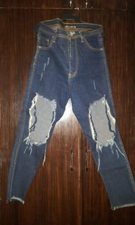 (Category: ) located in . Submitted by bertonglibag (Listing ID 1048397945, Image 1). Description: .