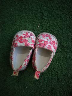 H&M baby shoes