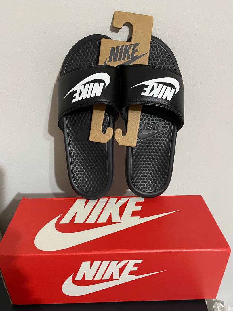 nike benassi jdi flip flops