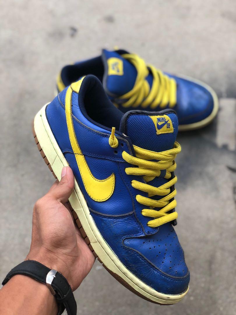 Nike sb dunk Men s Fashion Footwear Sneakers on Carousell