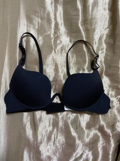 (Category: ) located in . Submitted by joanlove (Listing ID 1048310356, Image 1). Description: .
