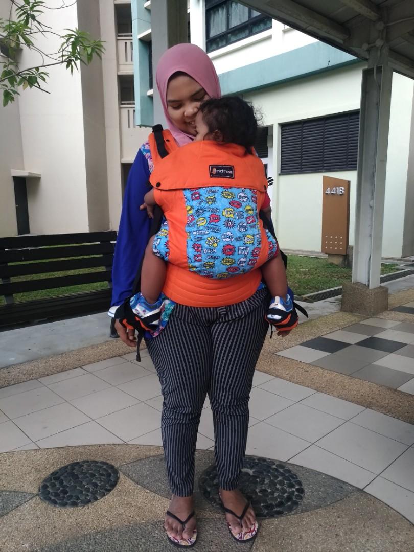 Andrea outlet baby carrier