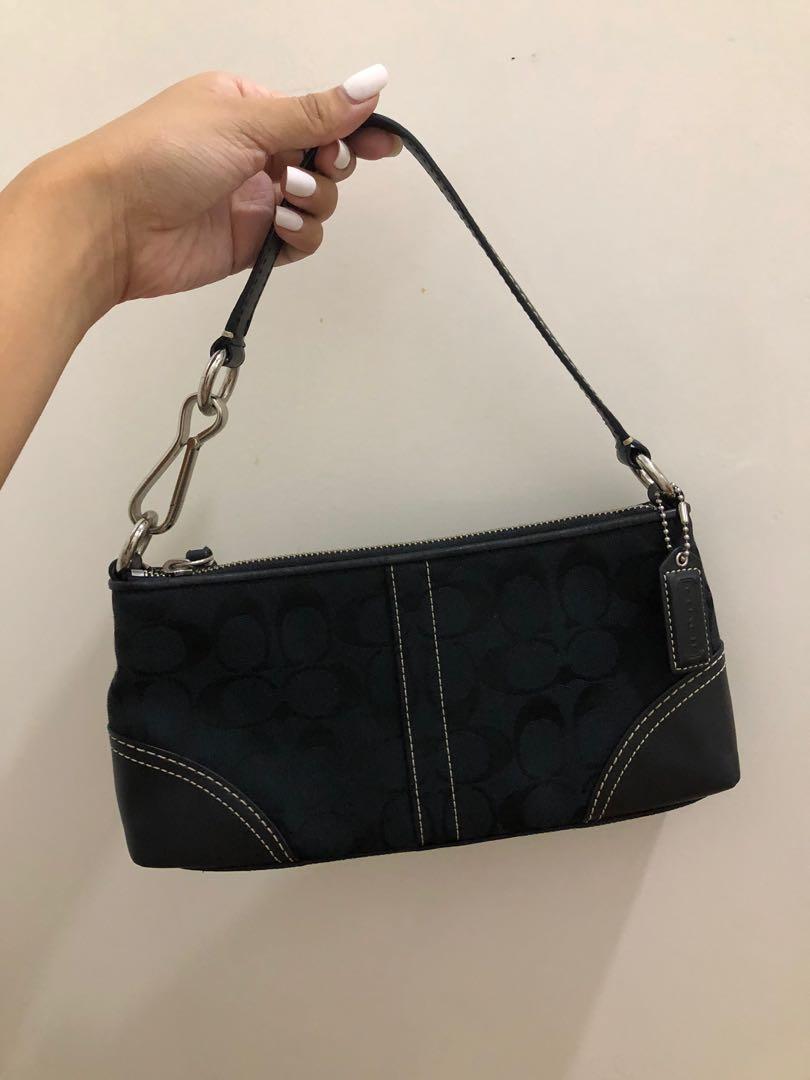 Vintage coach baguette bag clearance
