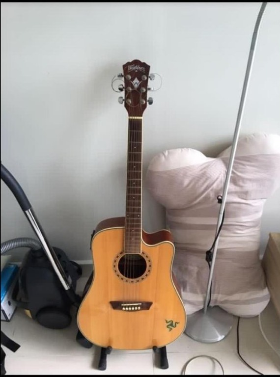 Semi-Acoustic